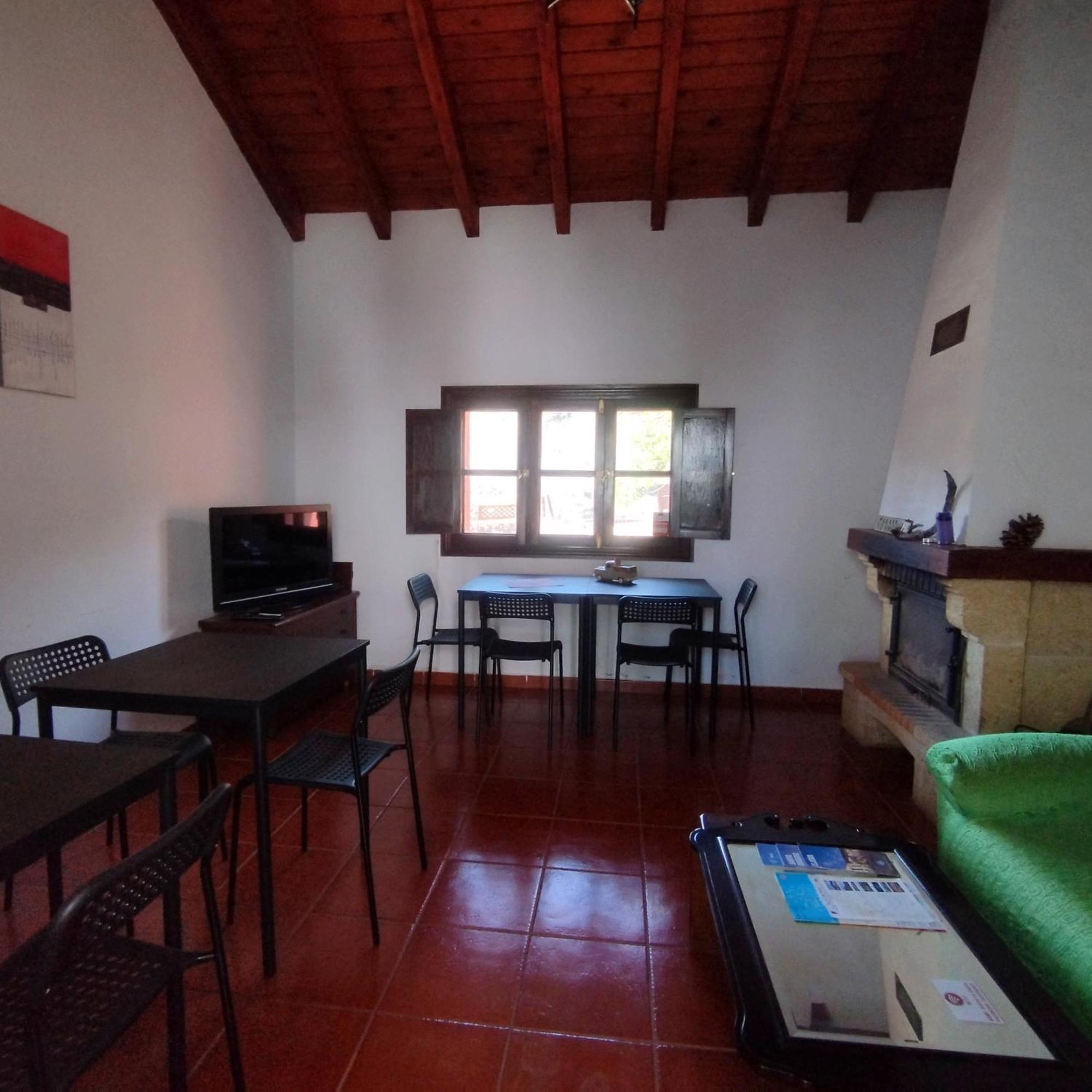Ostello La Casita Vega de San Mateo Esterno foto